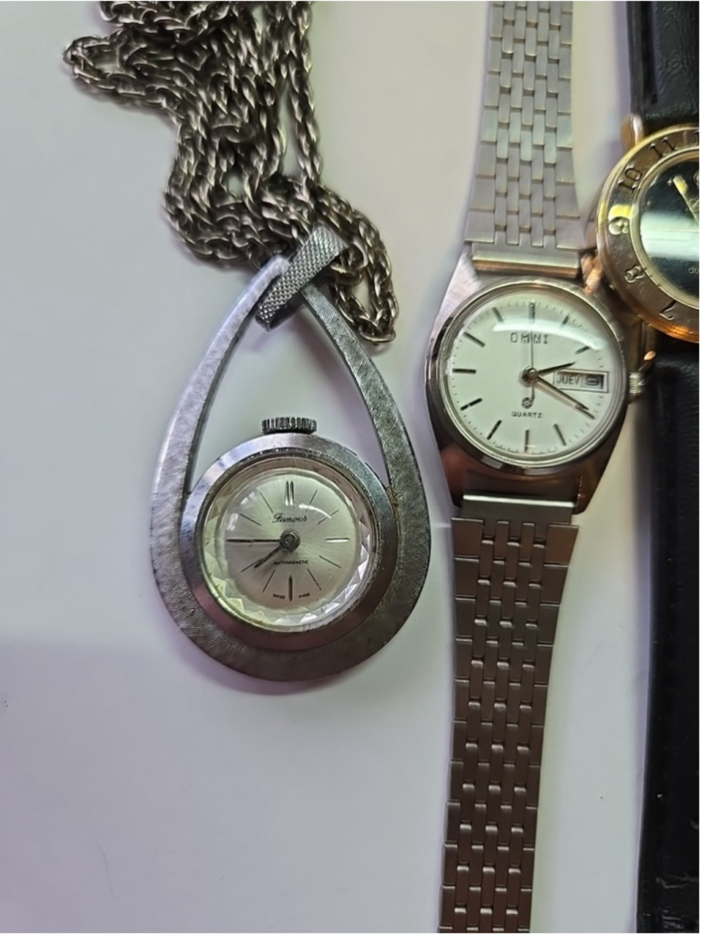 Five Vintage Women's Watches All Different Kinds For Parts Or Repair - Picture 2 of 12